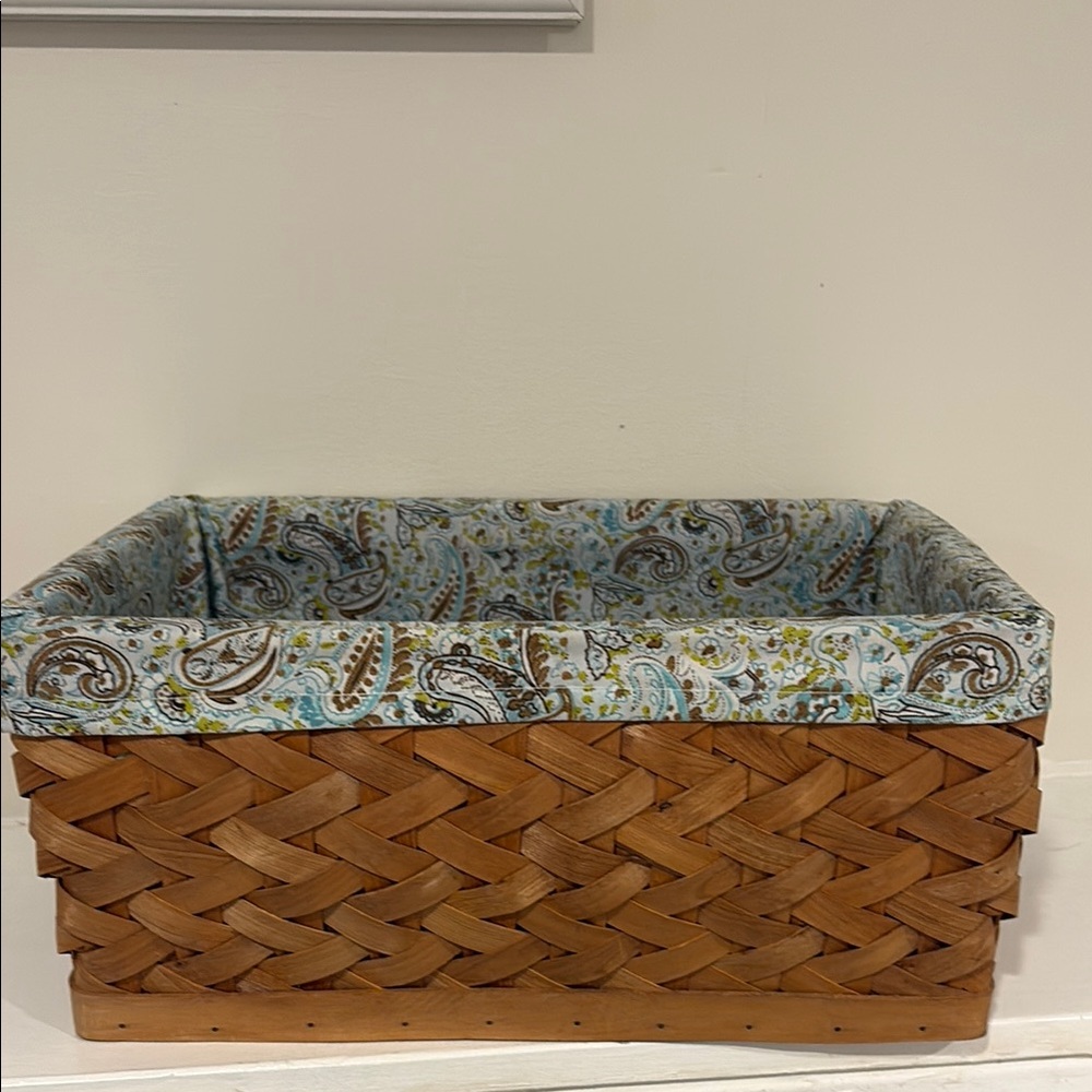 Woven Basket with Paisley Liner